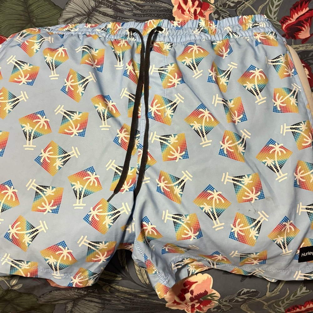 Hurley Men's Blue Palm Tree Shorts